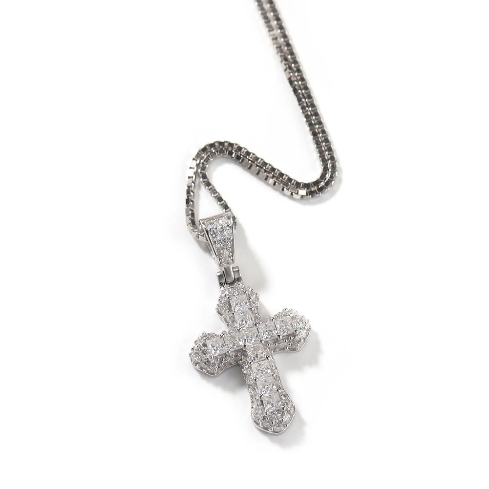 Mini Cross Necklace “Silver”